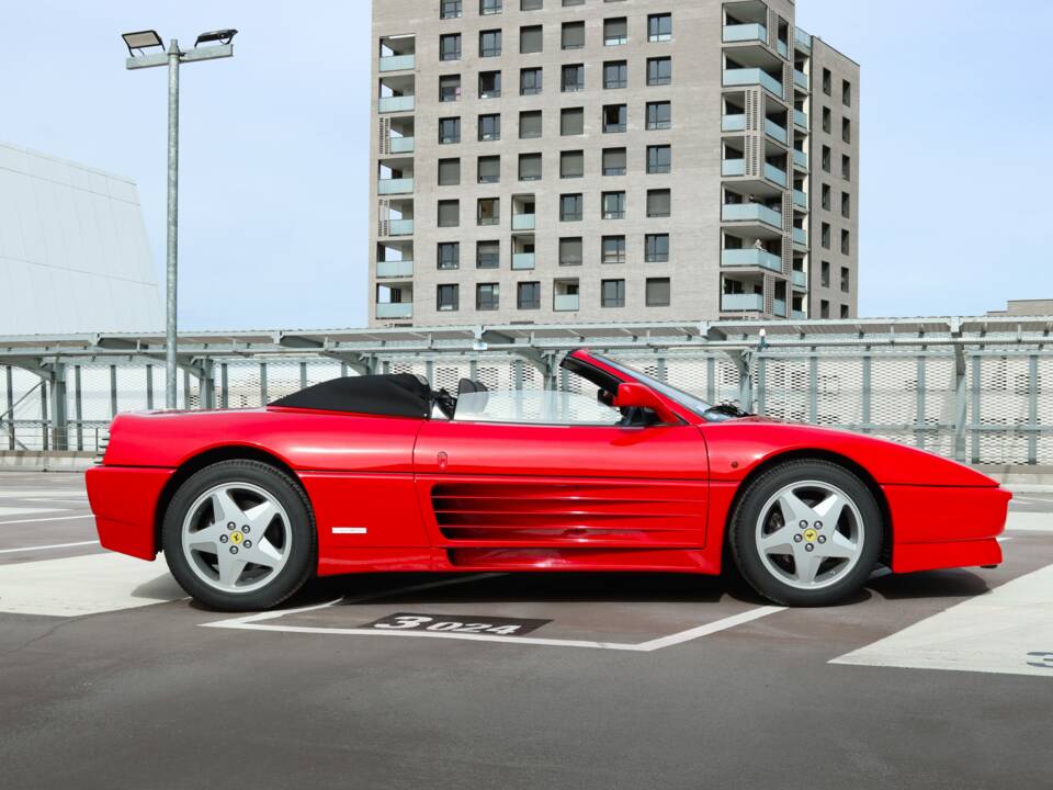 Image 7/43 of Ferrari 348 Spider (1995)