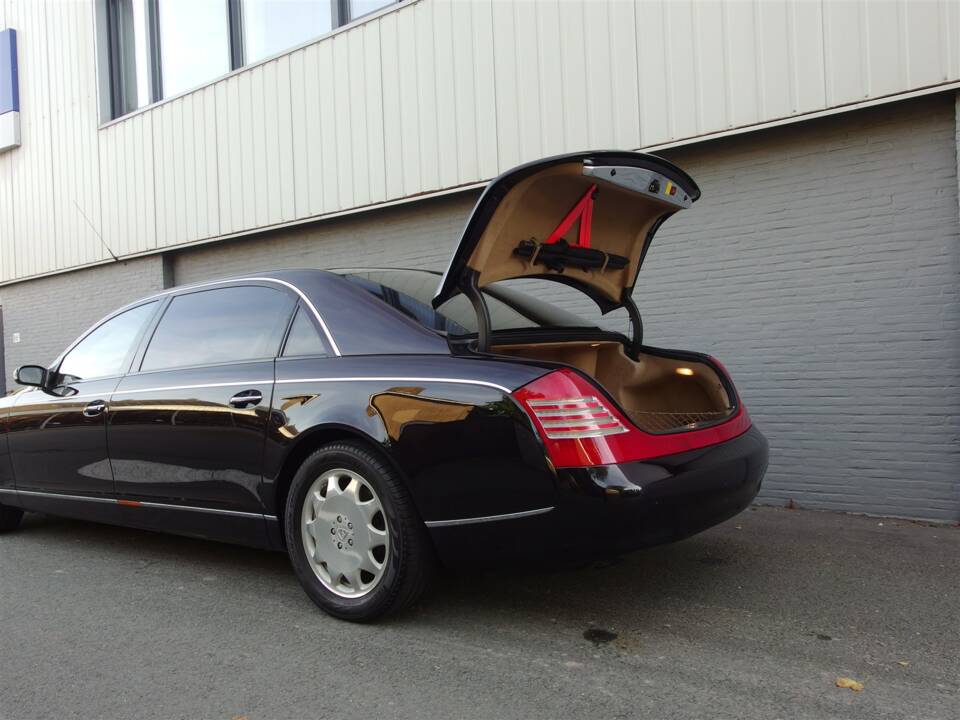 Imagen 76/98 de Maybach 62 (2006)