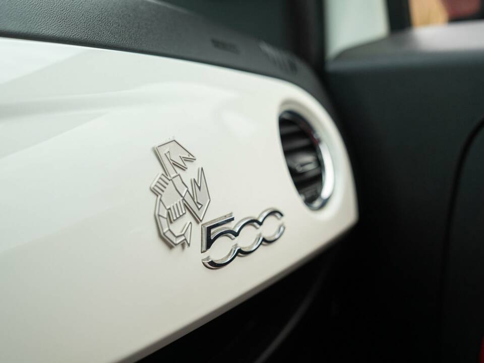 Bild 40/50 von Abarth 500 (2009)