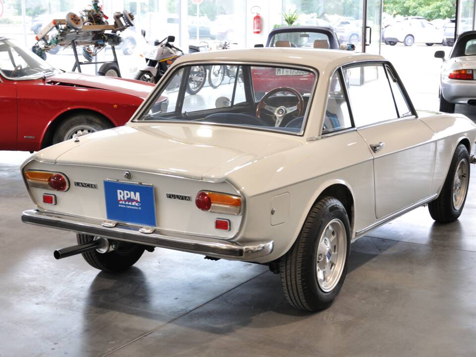 Image 5/32 of Lancia Fulvia 1.3 S (1973)
