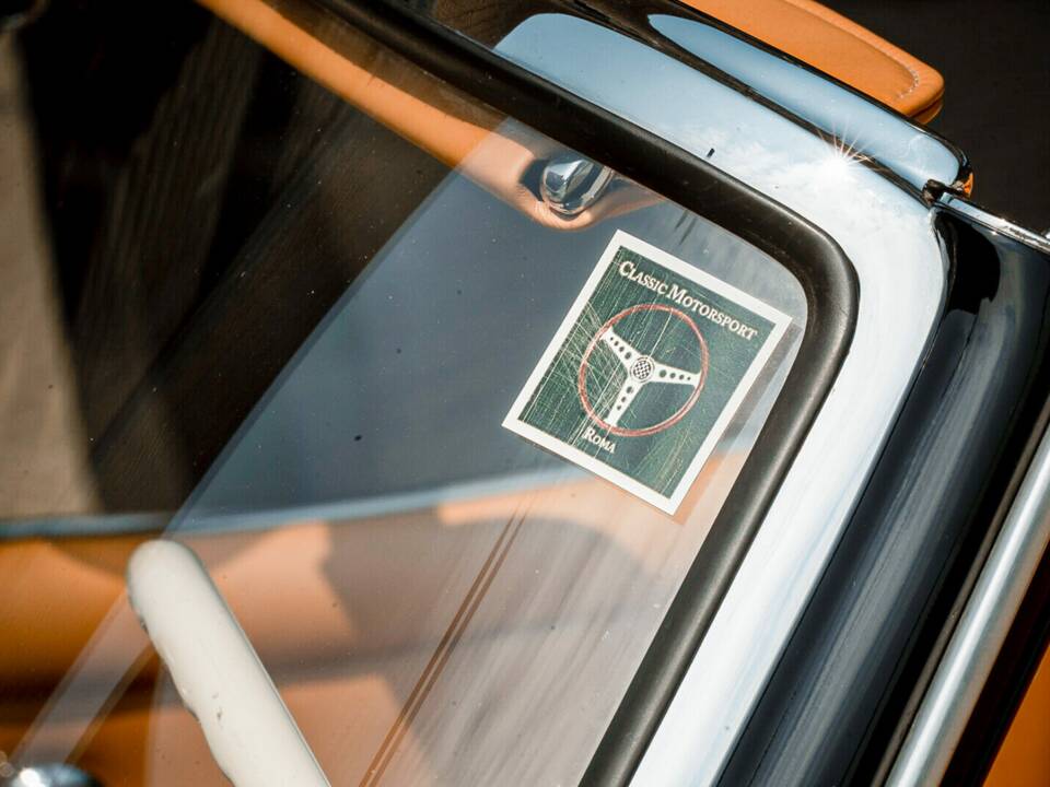 Image 16/42 of Mercedes-Benz 190 SL (1961)