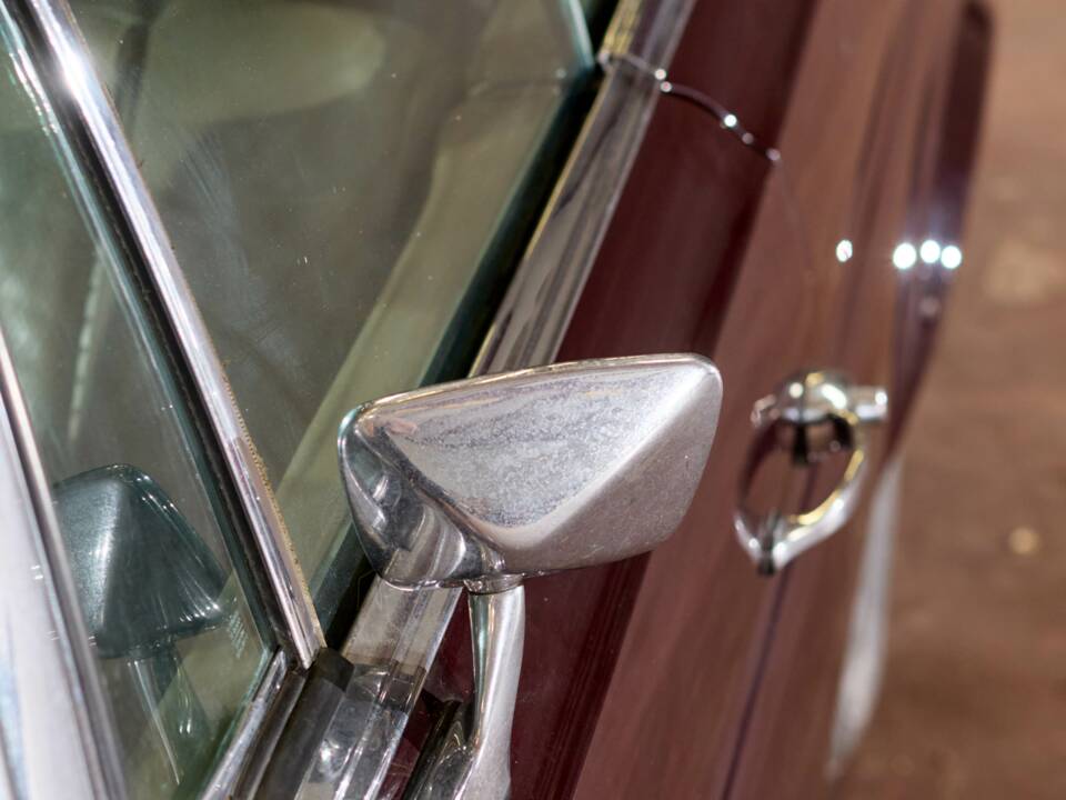 Bild 33/47 von Mercedes-Benz 280 SE (1970)
