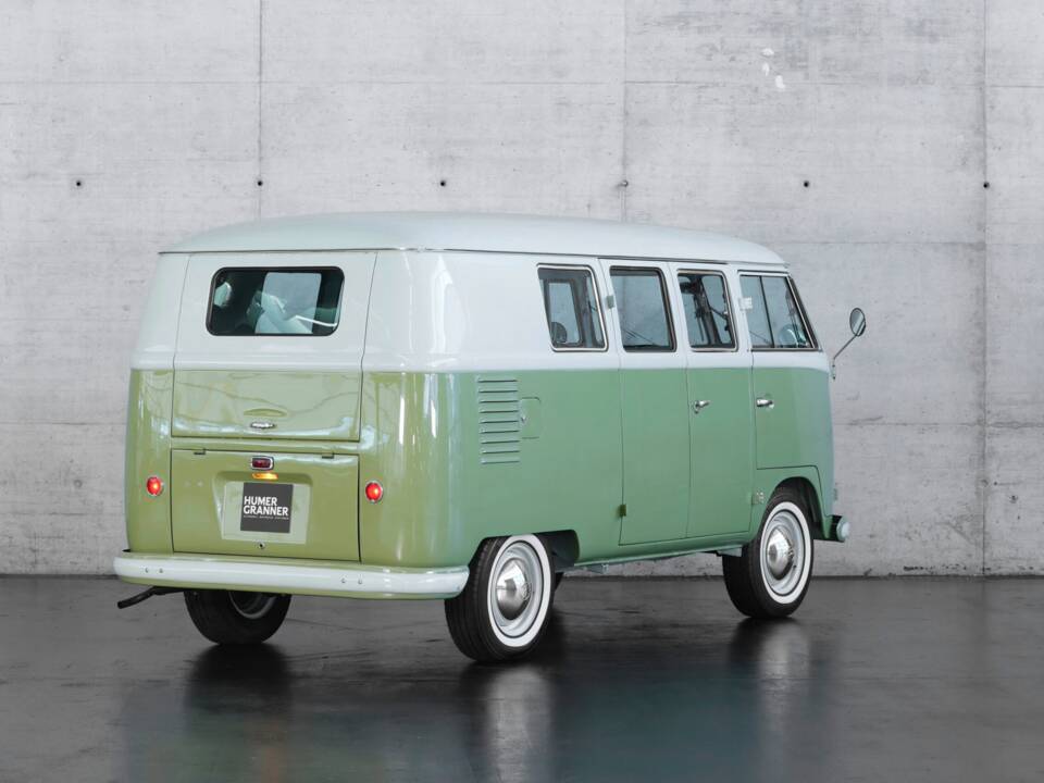 Image 5/47 of Volkswagen T1 minibus (1961)