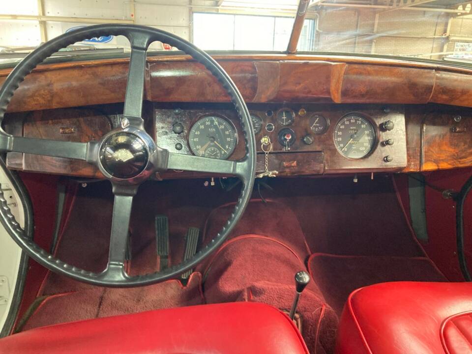 Image 8/38 of Jaguar Mk VII (1952)