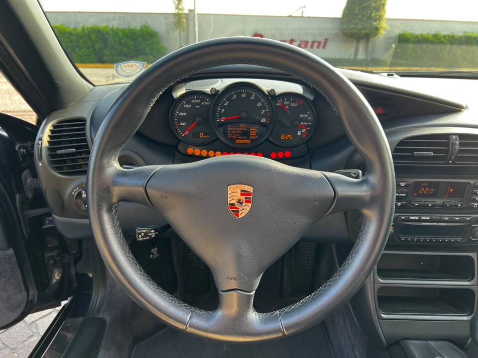 Image 10/15 of Porsche Boxster (2004)