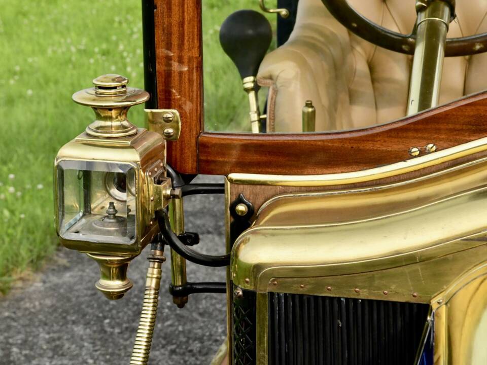 Image 44/50 of Renault 3 1&#x2F;2 Litre Tourer (1911)