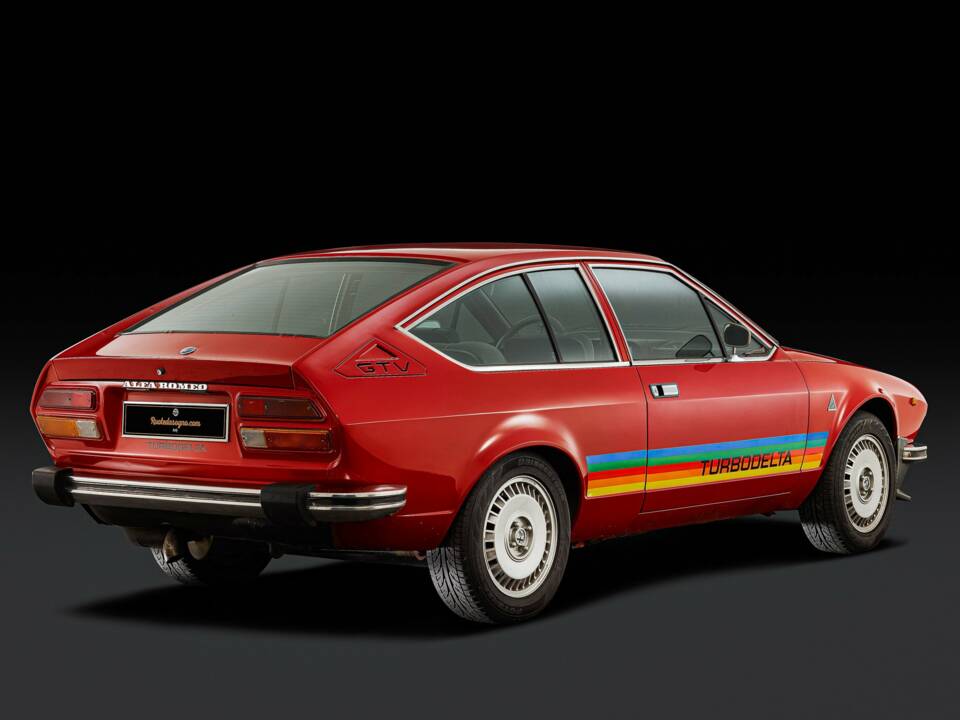 Bild 4/25 von Alfa Romeo Alfetta GTV 2.0 Turbodelta (1980)