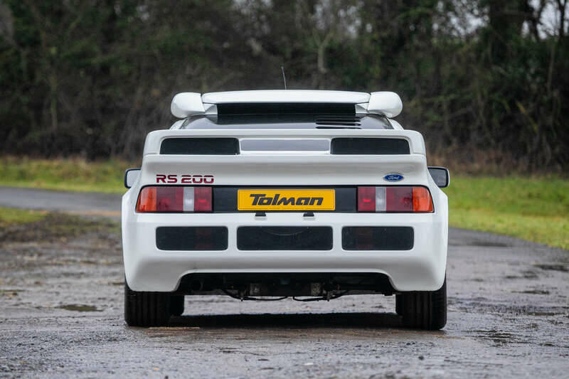 Image 7/50 of Ford RS200 (1986)