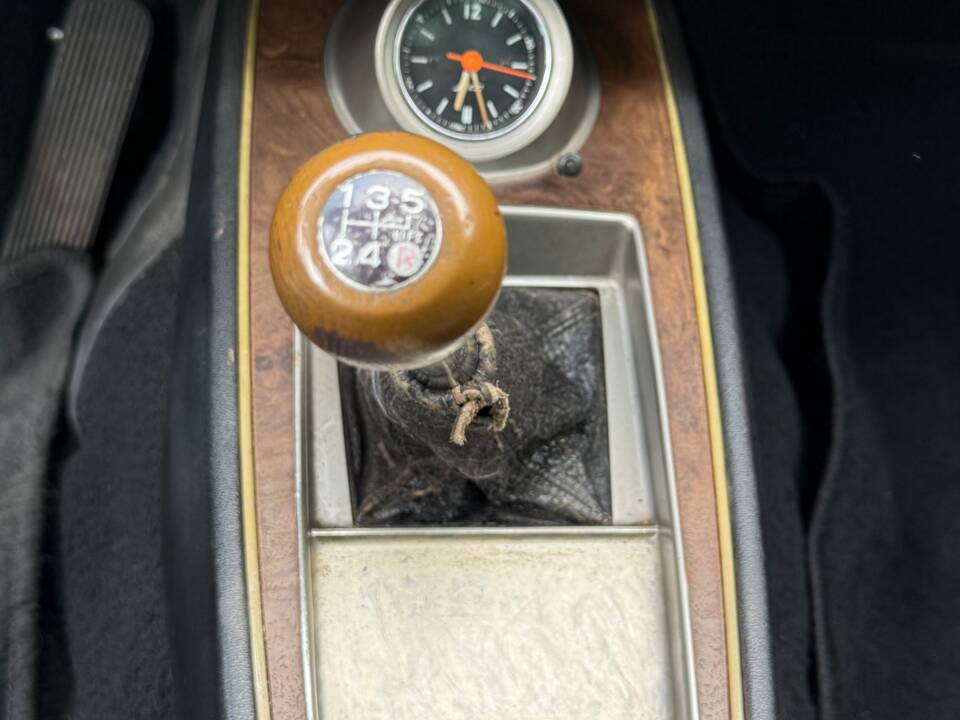 Image 11/55 of Toyota Celica ST (1972)