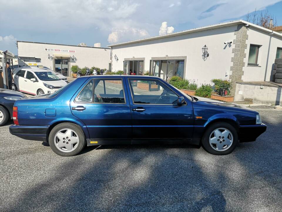 Immagine 42/46 di Lancia Thema 8.32 (1987)