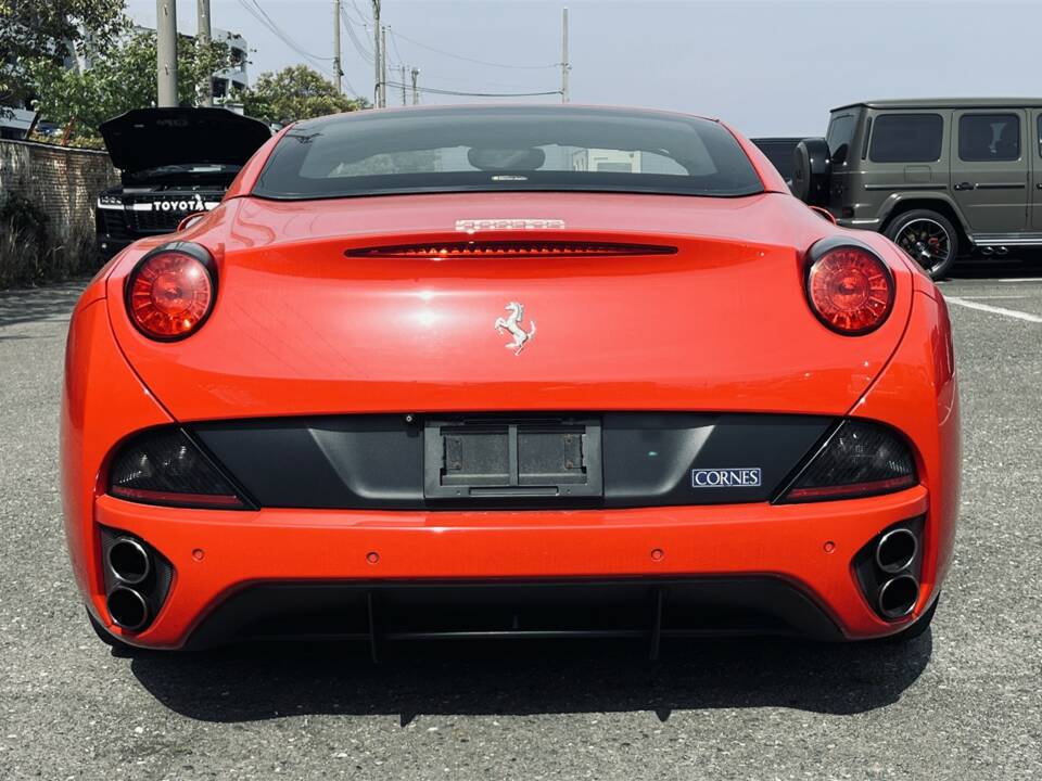 Image 10/49 of Ferrari California 30 (2013)