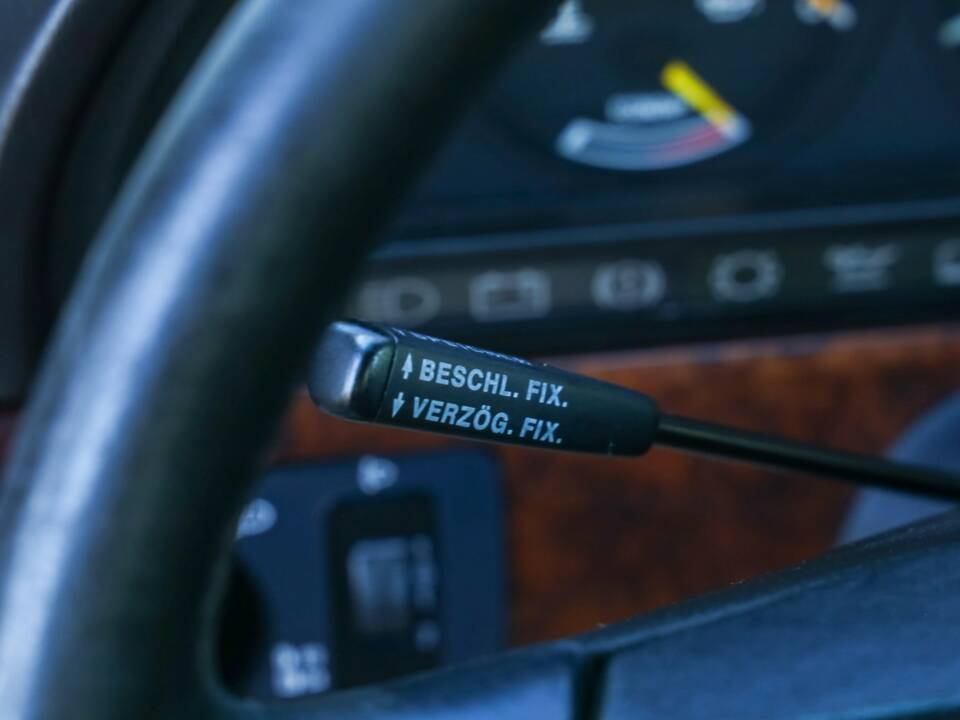 Bild 7/50 von Mercedes-Benz 560 SEC (1987)