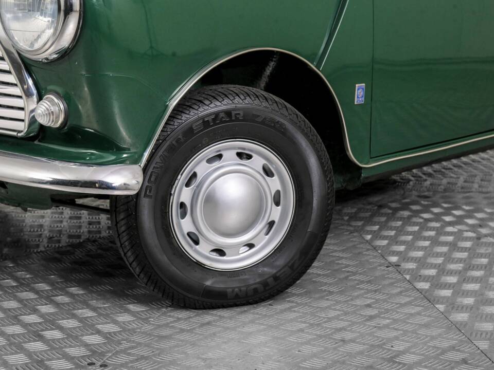 Image 39/50 of Mini 850 (1974)