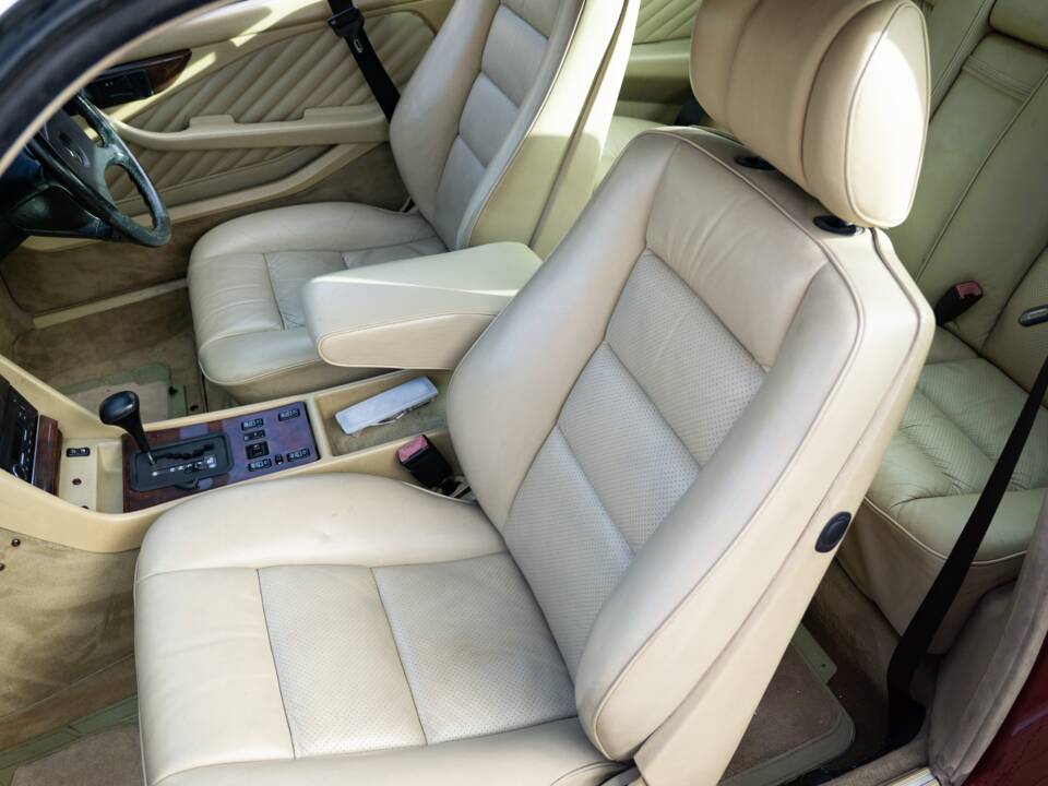 Bild 18/26 von Mercedes-Benz 500 SEC (1990)