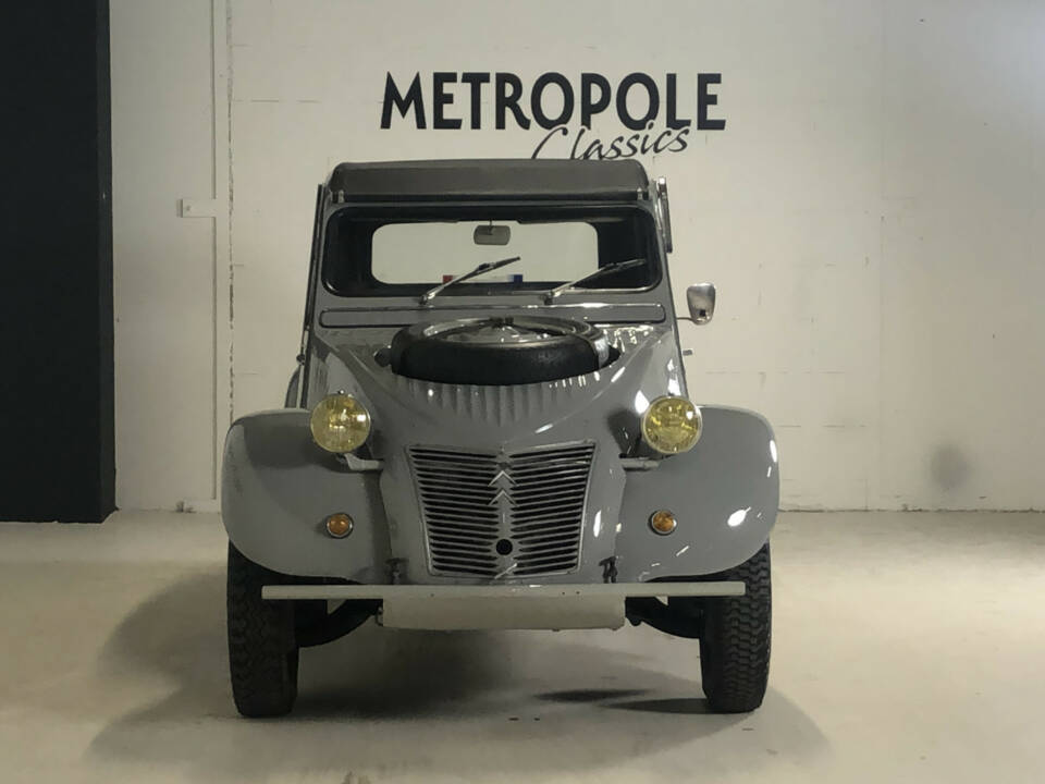 Imagen 7/30 de Citroën 2 CV Sahara 4x4 (1961)