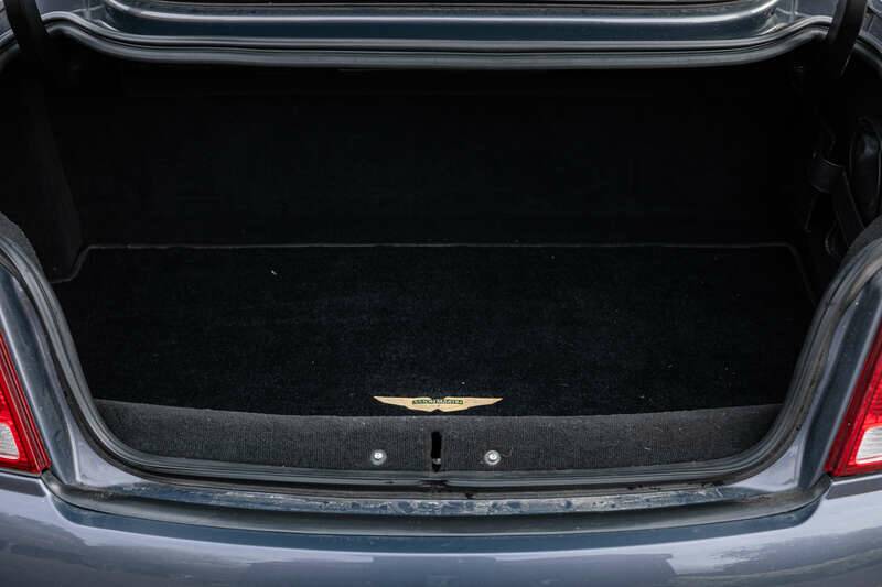 Bild 40/50 von Aston Martin V12 Vanquish (2002)