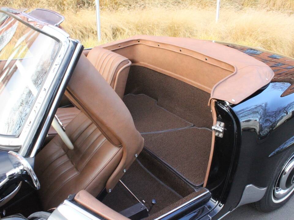 Image 11/19 of Mercedes-Benz 190 SL (1959)