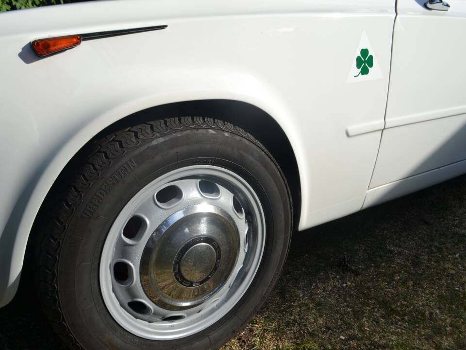 Image 19/20 of Alfa Romeo Giulia 1600 TI (1967)