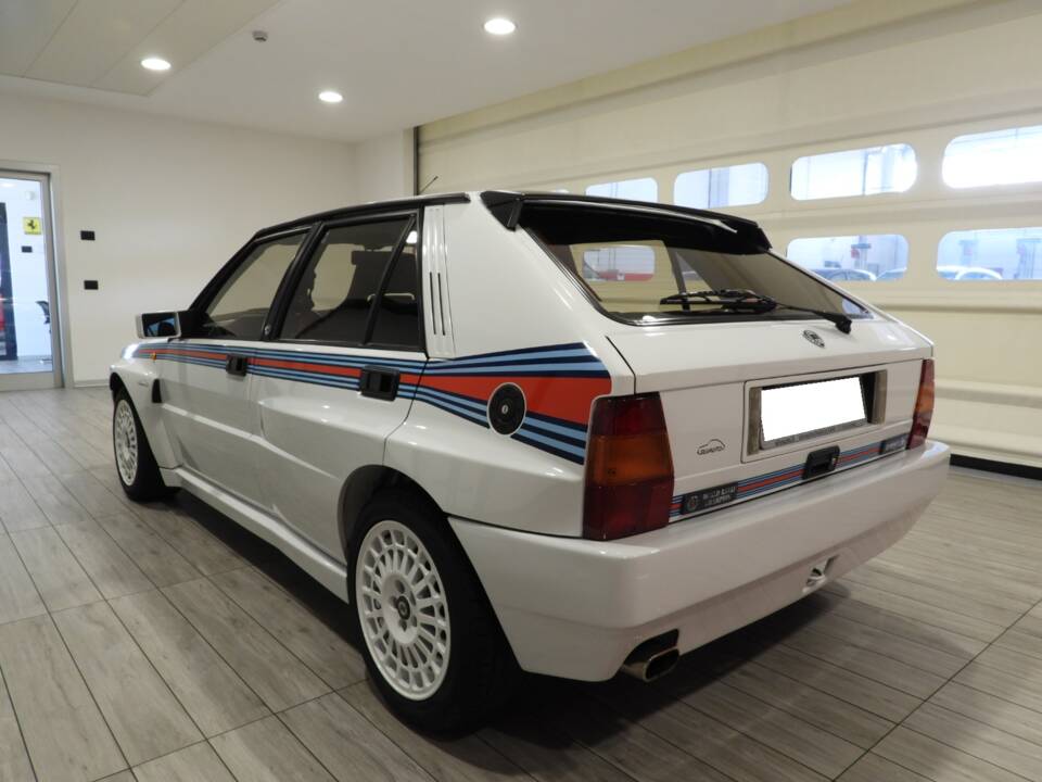 Bild 4/8 von Lancia Delta HF Integrale Evoluzione I &quot;Martini 5&quot; (1992)