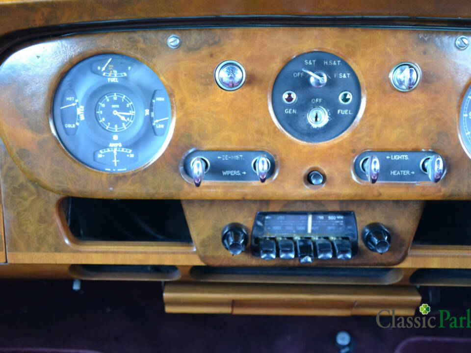 Bild 37/50 von Bentley S 1 (1958)