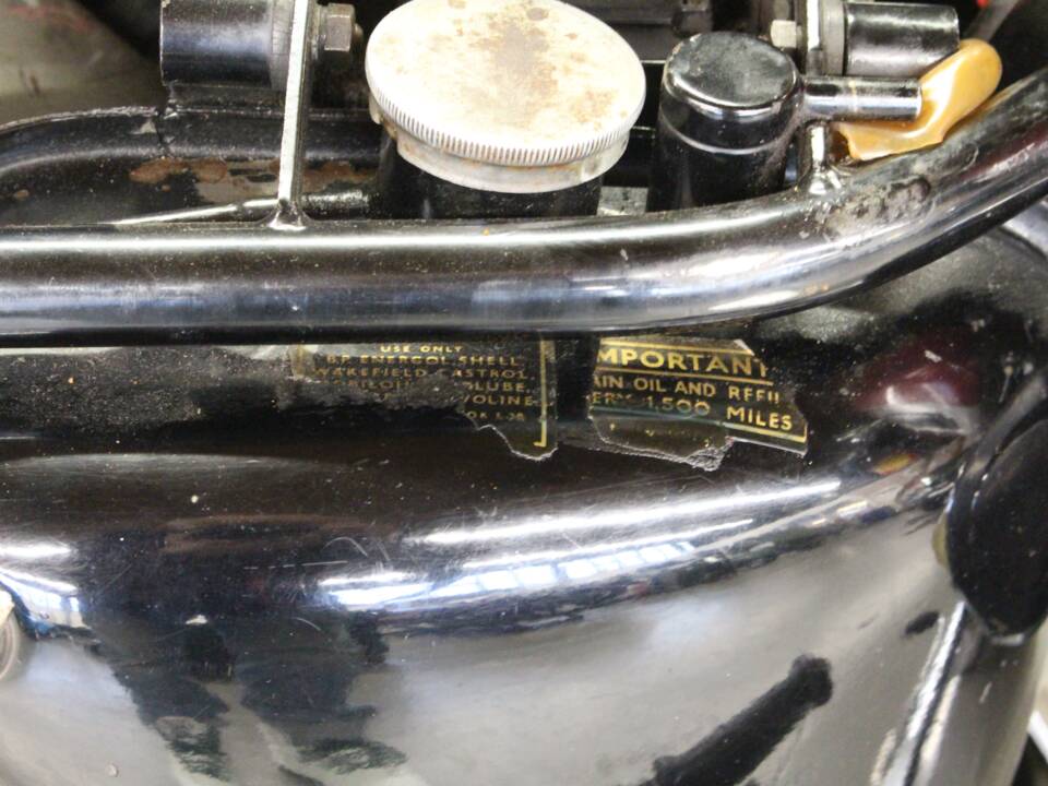 Afbeelding 8/17 van Triumph DUMMY (1968)