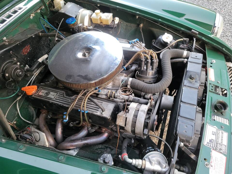 Image 35/58 of MG MGB (1971)