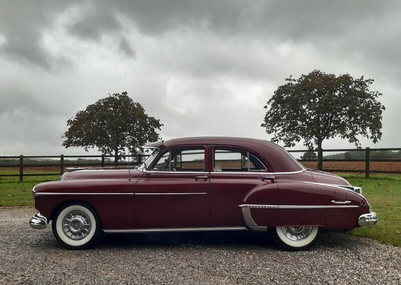 Image 5/37 of Oldsmobile Golden Rocket 88 Holiday Coupe (1950)