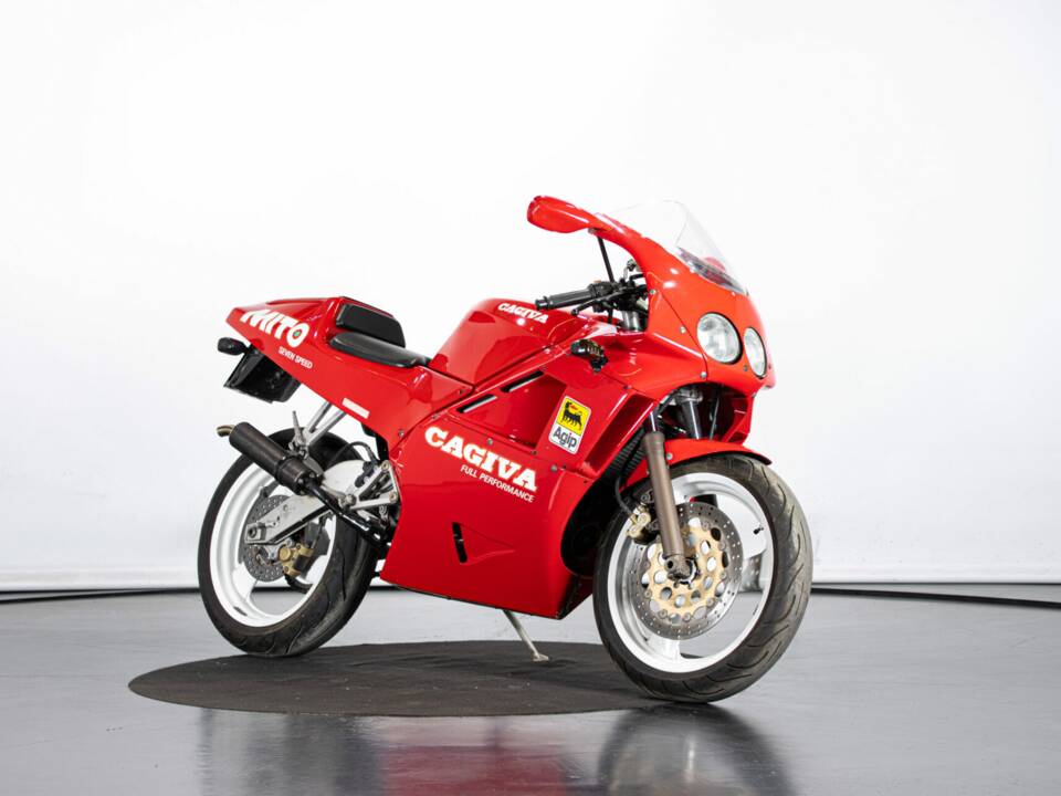 Afbeelding 6/47 van Cagiva Mito 125 (1990)