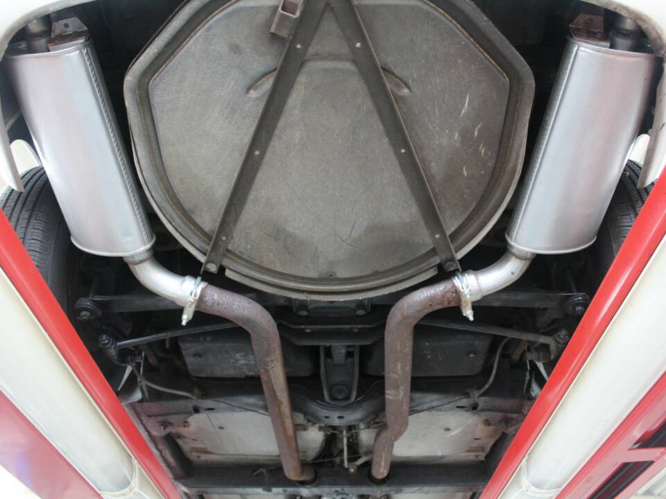 Imagen 17/50 de Chevrolet Corvette Sting Ray Convertible (1964)