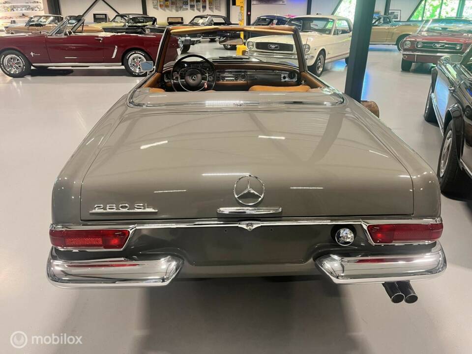 Immagine 10/33 di Mercedes-Benz 280 SL (1968)