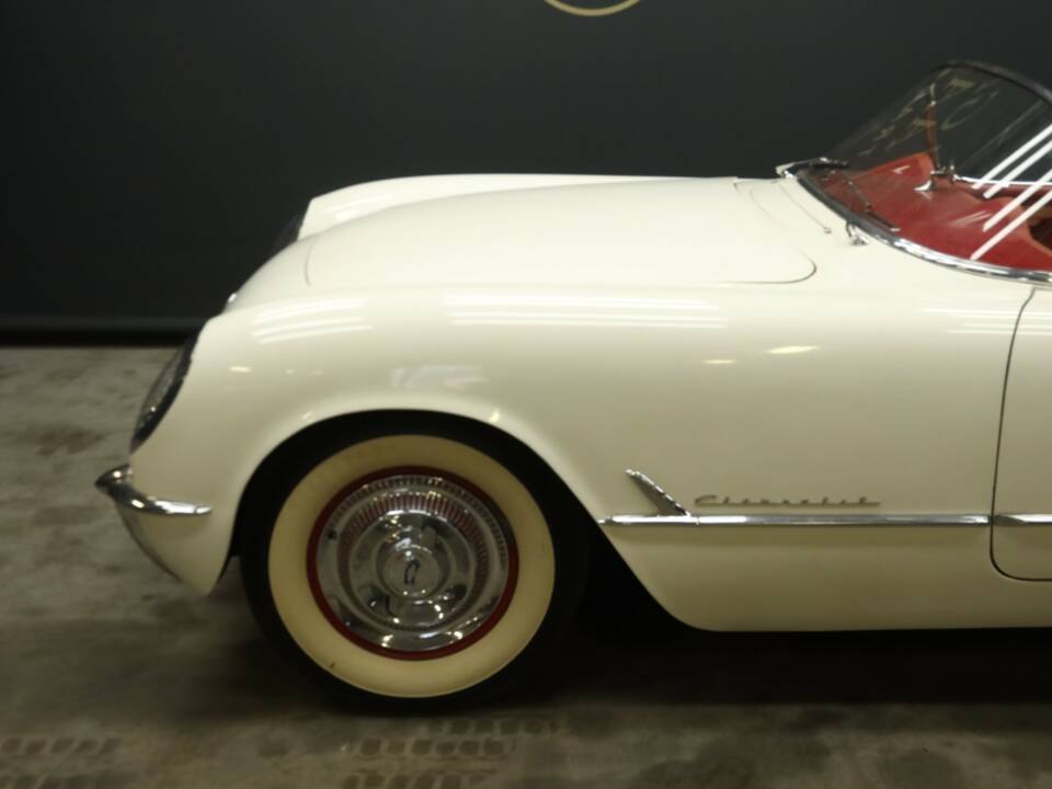 Image 13/50 of Chevrolet Corvette (1954)