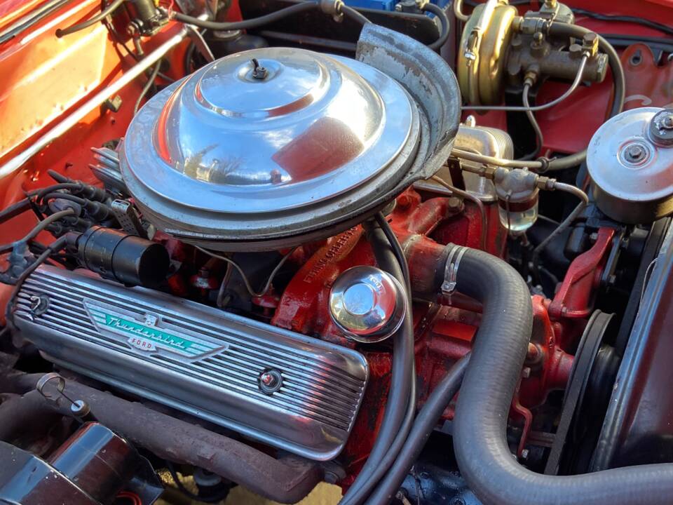 Image 13/13 of Ford Thunderbird (1956)