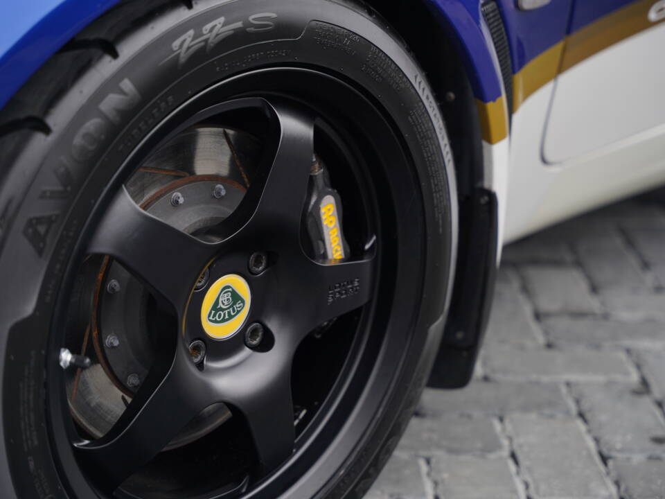 Image 23/50 of Lotus Exige S 240 (2008)