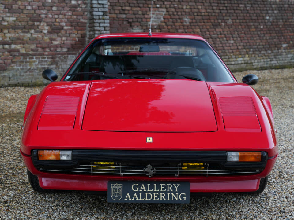 Afbeelding 5/50 van Ferrari 308 GTB (1977)