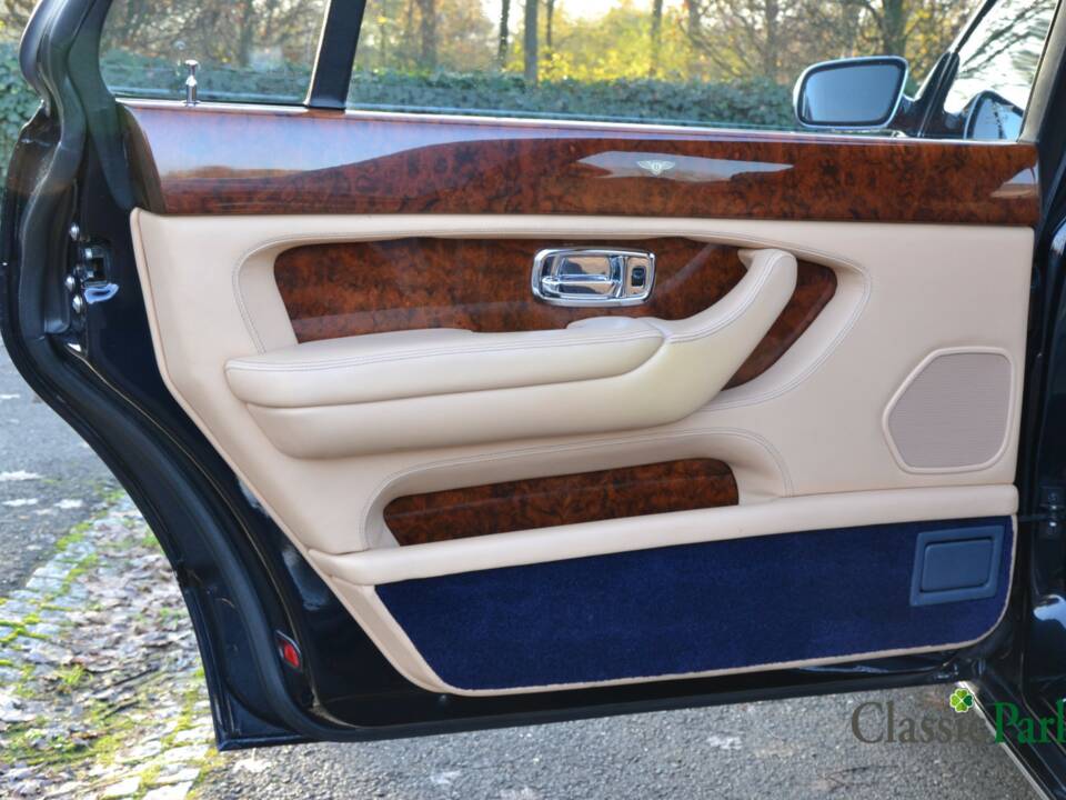 Bild 11/50 von Bentley Arnage Red Label (2002)