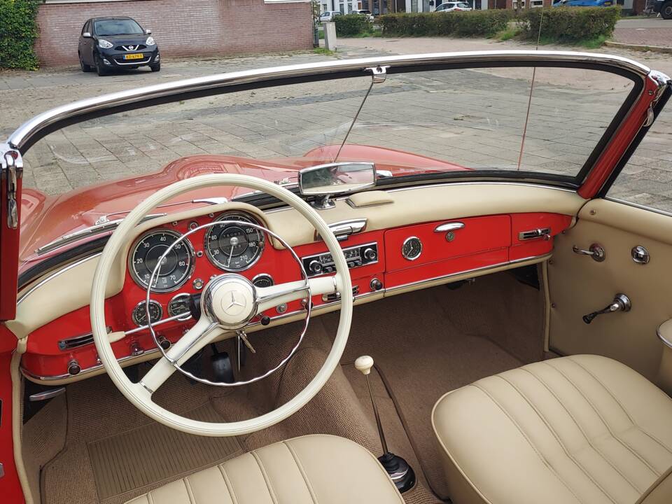 Image 10/34 of Mercedes-Benz 190 SL (1959)