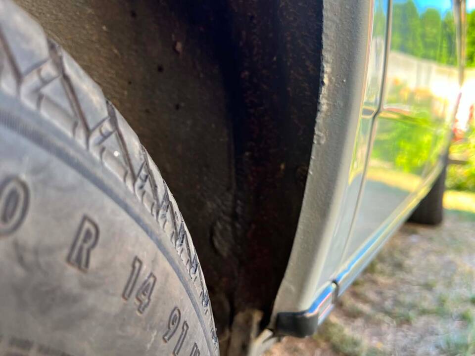Image 25/26 of Mercedes-Benz 280 E (1982)