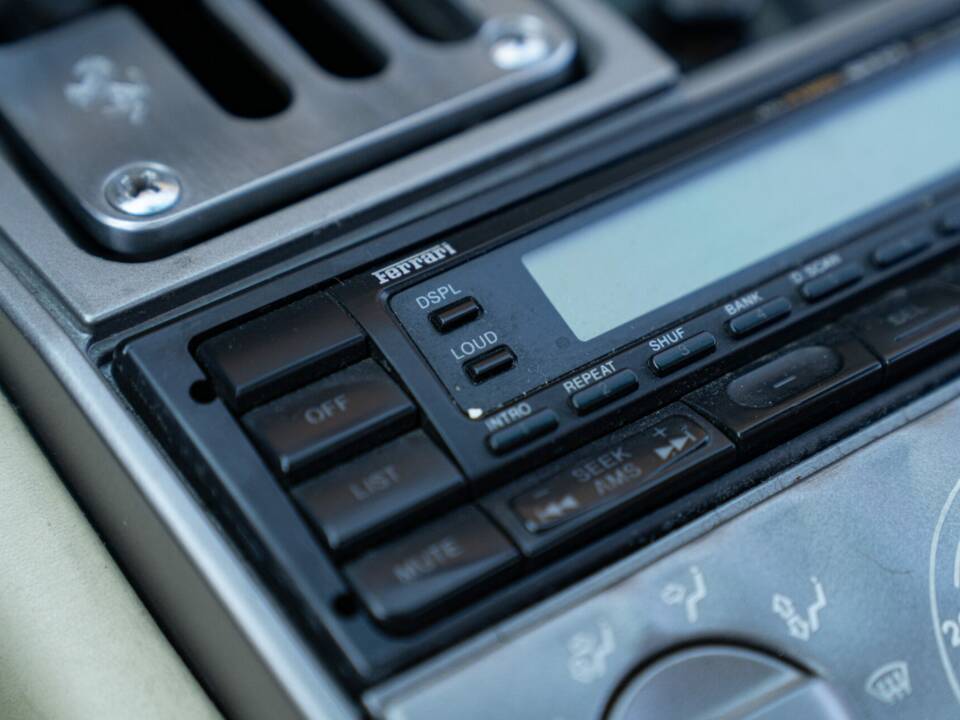 Immagine 44/50 di Ferrari 456 GT (1995)