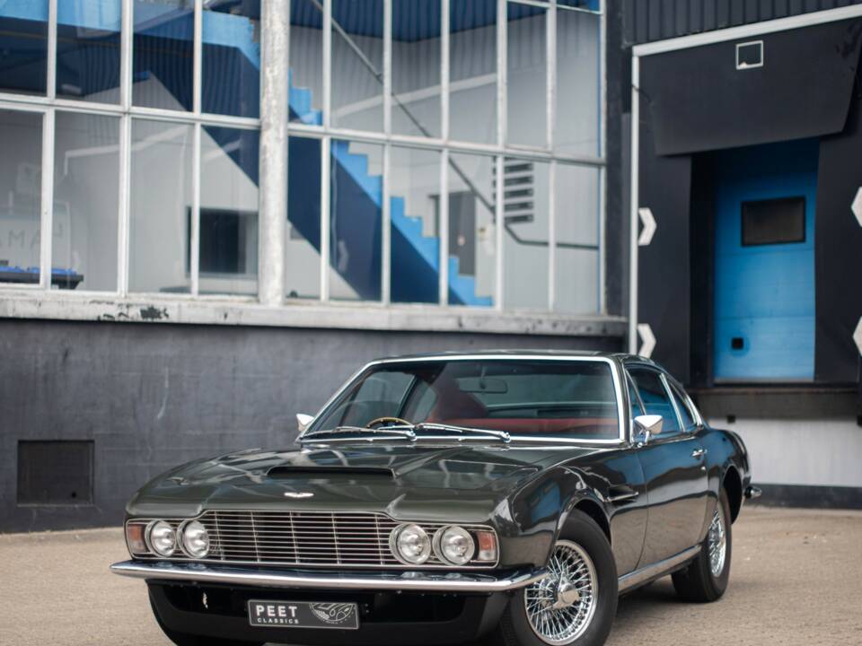 Bild 3/25 von Aston Martin DBS (1970)