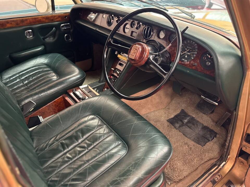 Image 23/23 of Rolls-Royce Silver Shadow I (1975)