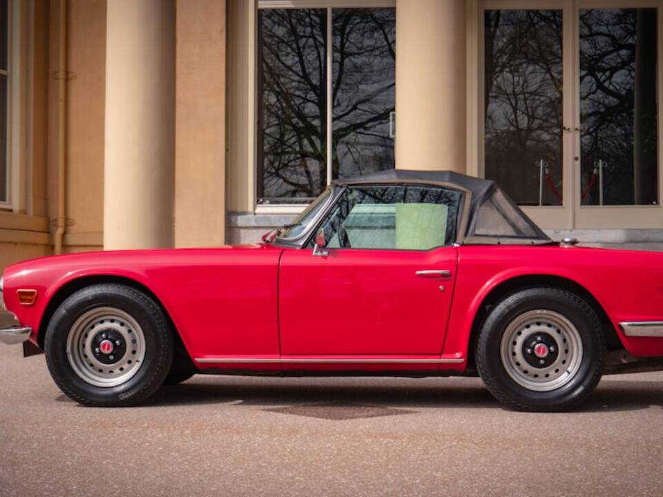 Bild 45/47 von Triumph TR 6 PI (1969)