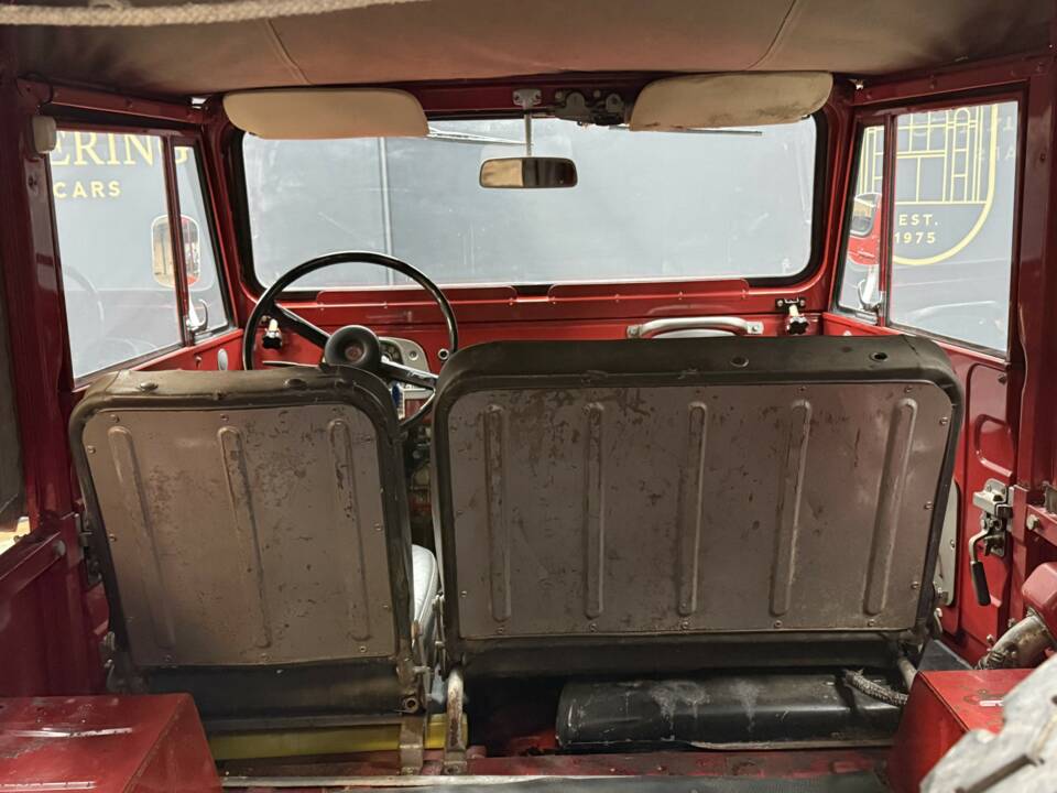 Immagine 35/50 di Toyota Land Cruiser FJ 40 (1975)