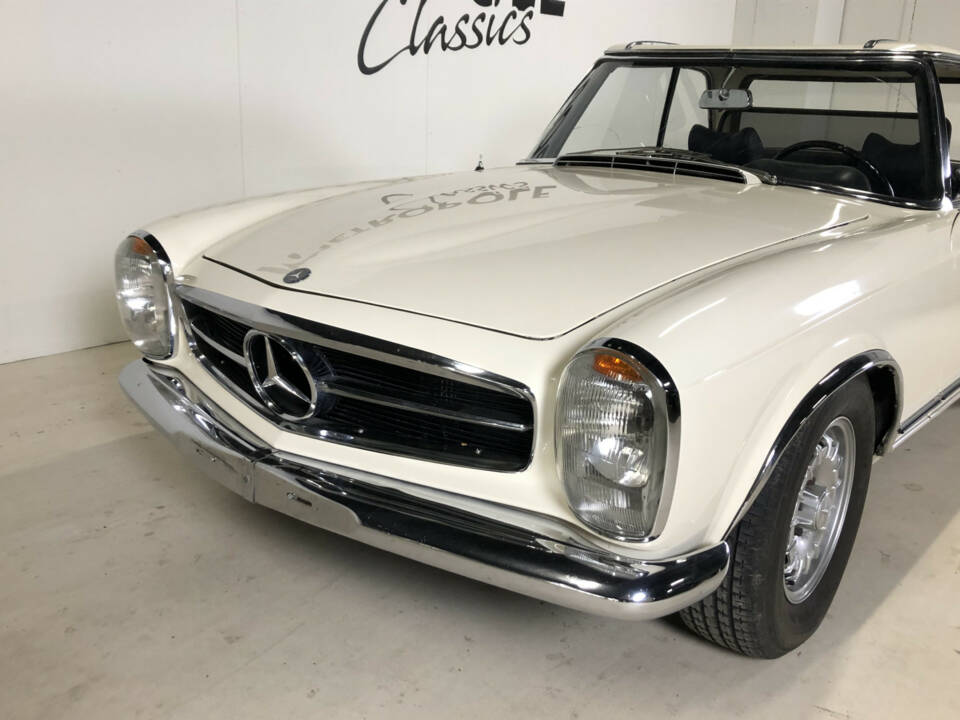 Image 6/25 of Mercedes-Benz 280 SL (1969)