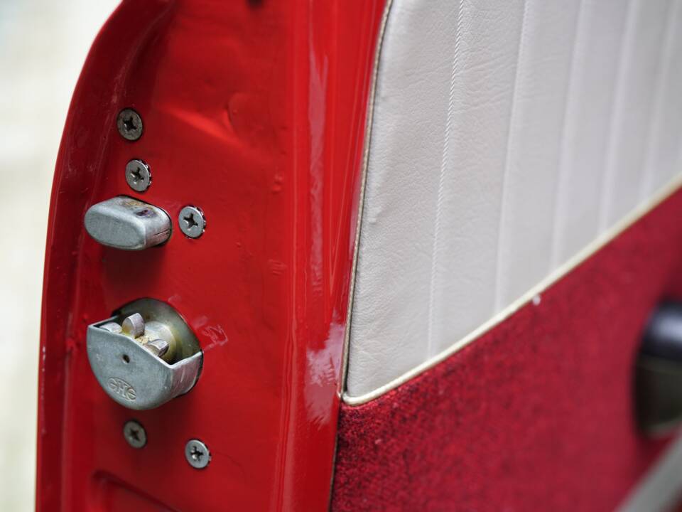 Image 60/100 of Saab 96 (1964)