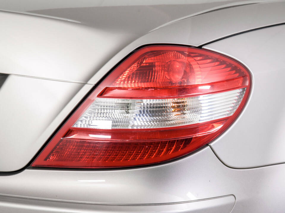 Image 21/50 of Mercedes-Benz SLK 200 Kompressor (2007)
