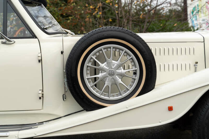 Image 31/50 of Beauford Serie 3 (2010)