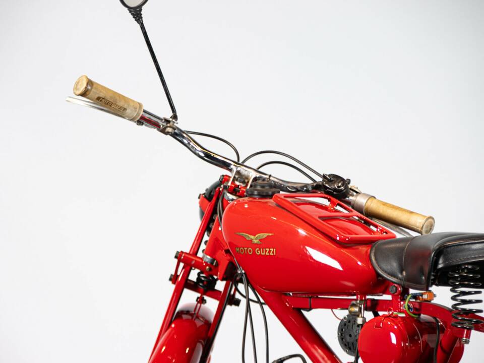 Afbeelding 19/50 van Moto Guzzi DUMMY (1948)