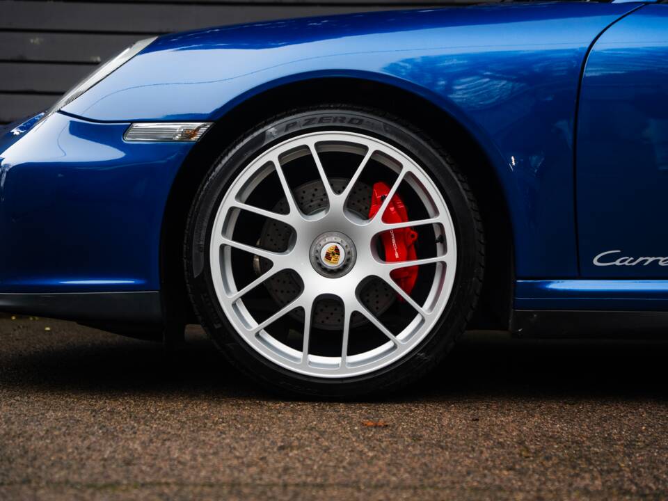 Bild 4/51 von Porsche 911 Carrera 4 GTS (2011)