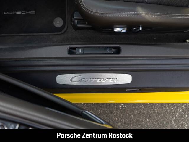 Image 15/29 de Porsche 911 Carrera (2017)
