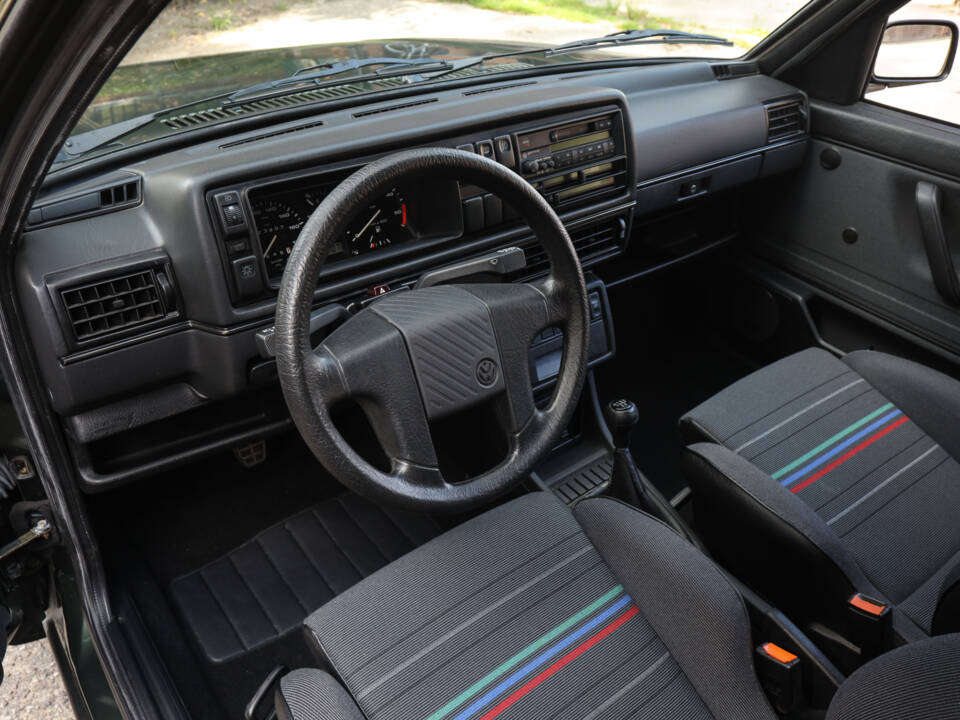 Image 11/92 de Volkswagen Golf Mk II GTD 1.6 (1991)
